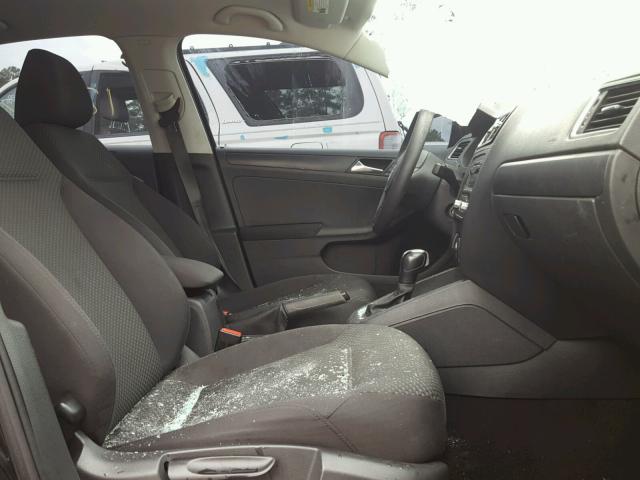 3VW2K7AJ8CM326050 - 2012 VOLKSWAGEN JETTA BASE შავი ფოტო 5