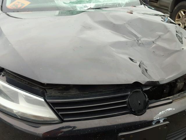 3VW2K7AJ8CM326050 - 2012 VOLKSWAGEN JETTA BASE შავი ფოტო 9