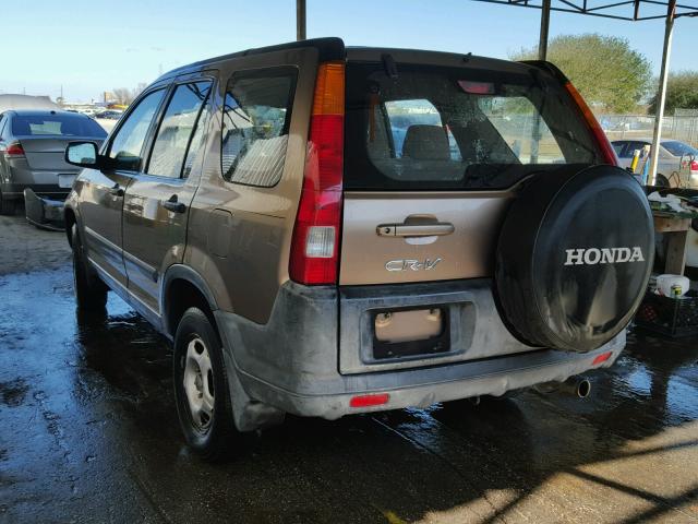 JHLRD684X2C009704 - 2002 HONDA CR-V LX GOLD photo 3