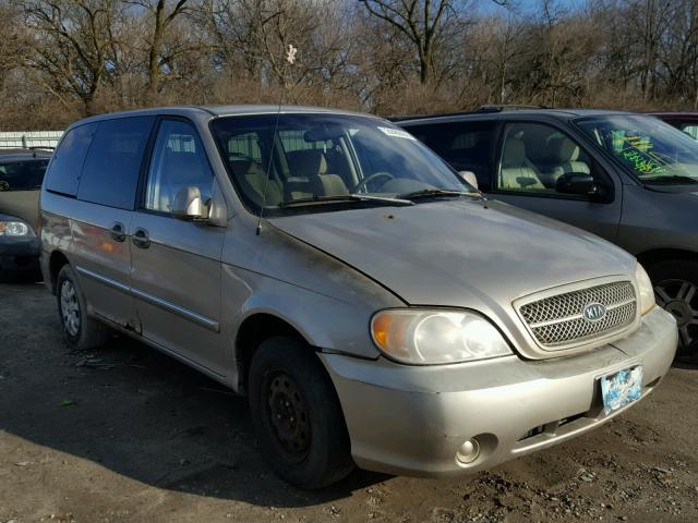 KNDUP131446544558 - 2004 KIA SEDONA EX GOLD photo 1