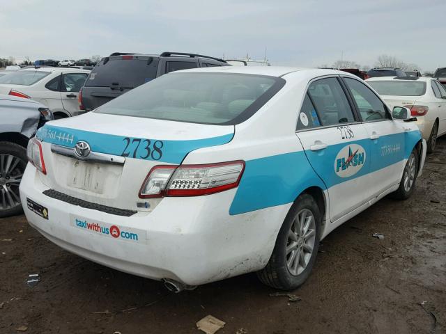 4T1BB3EK5BU131429 - 2011 TOYOTA CAMRY HYBR WHITE photo 4