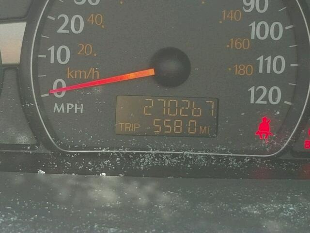 1G8AZ52F54Z138282 - 2004 SATURN ION LEVEL SILVER photo 8