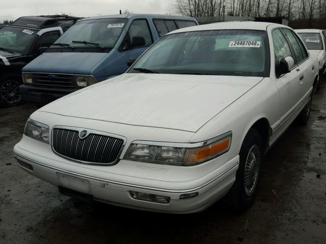 2MELM74W5TX677364 - 1996 MERCURY GRAND MARQ WHITE photo 2