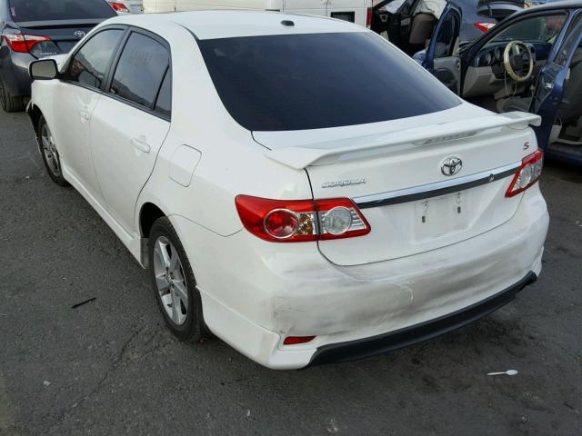 5YFBU4EE2CP057514 - 2012 TOYOTA COROLLA BA WHITE photo 3