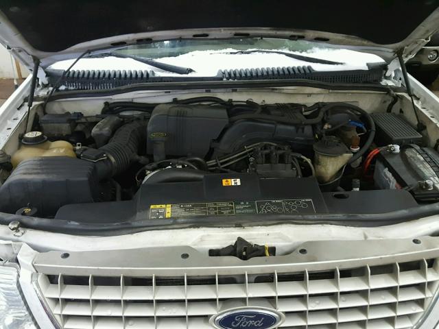 1FMZU74E12ZC18582 - 2002 FORD EXPLORER E WHITE photo 7