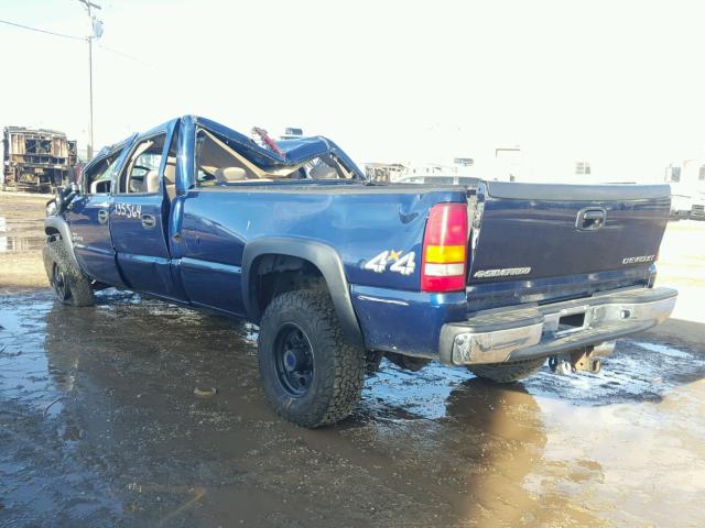 1GCHK23122F163276 - 2002 CHEVROLET SILVERADO BLUE photo 3