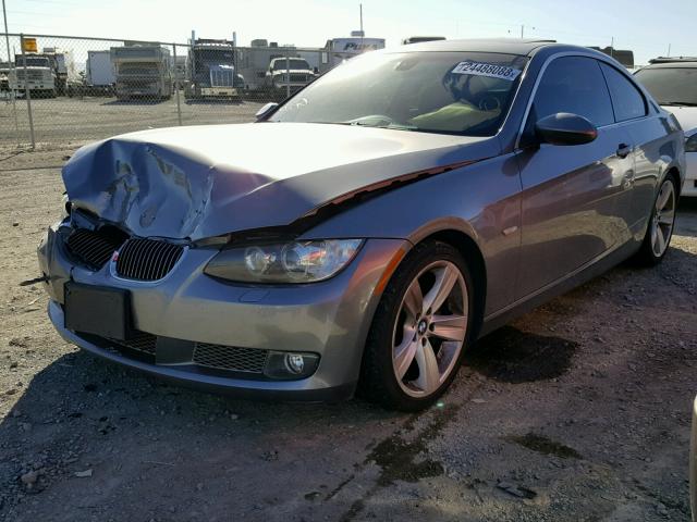 WBAWB73547P036079 - 2007 BMW 335 I GRAY photo 2