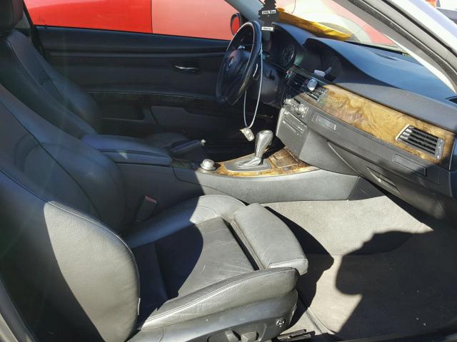 WBAWB73547P036079 - 2007 BMW 335 I GRAY photo 5