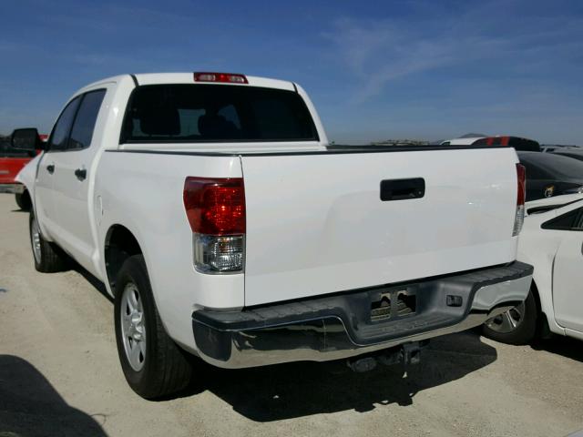 5TFDY5F16CX236039 - 2012 TOYOTA TUNDRA CRE WHITE photo 3