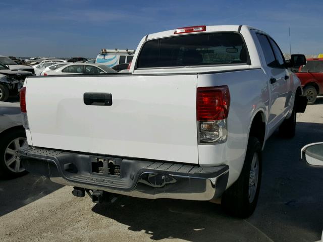 5TFDY5F16CX236039 - 2012 TOYOTA TUNDRA CRE WHITE photo 4