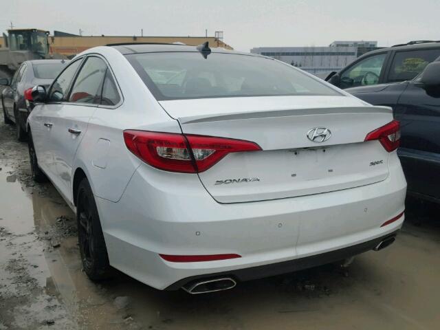 5NPE34AF3FH105960 - 2015 HYUNDAI SONATA SPO WHITE photo 3