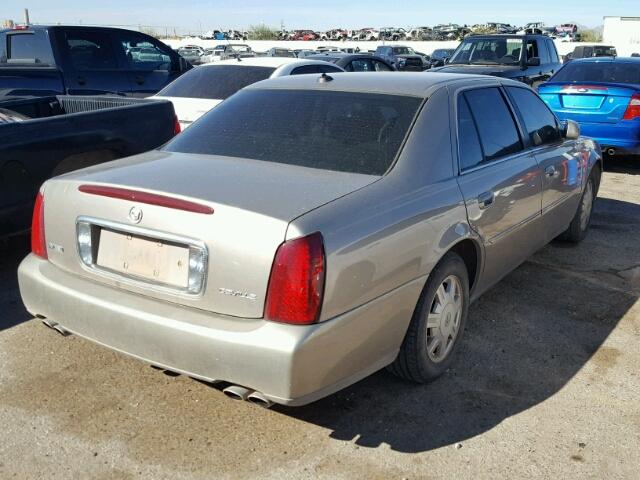 1G6KD57Y44U105440 - 2004 CADILLAC DEVILLE GOLD photo 4