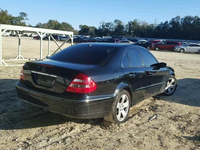 WDBUF70J74A413226 - 2004 MERCEDES-BENZ E 500 BLACK photo 4