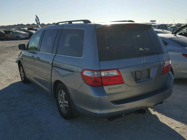 5FNRL38657B091304 - 2007 HONDA ODYSSEY EX SILVER photo 3