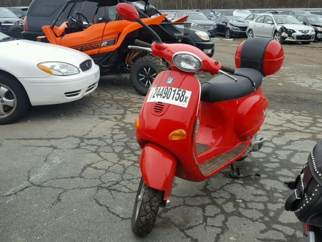 ZAPM198F135009100 - 2003 VESPA M198F RED photo 2