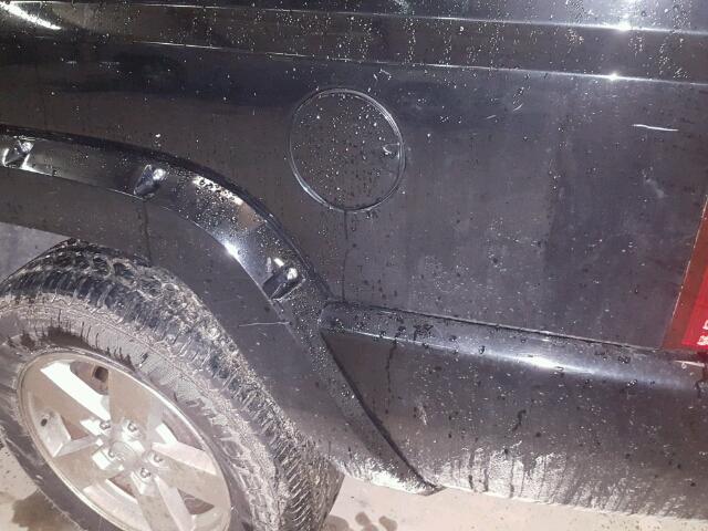 1J8HH58276C365810 - 2006 JEEP COMMANDER BLACK photo 9