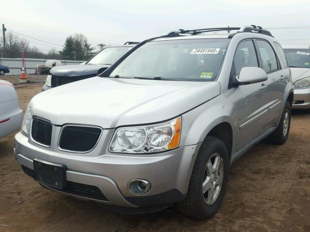 2CKDL43F786039373 - 2008 PONTIAC TORRENT SILVER photo 2