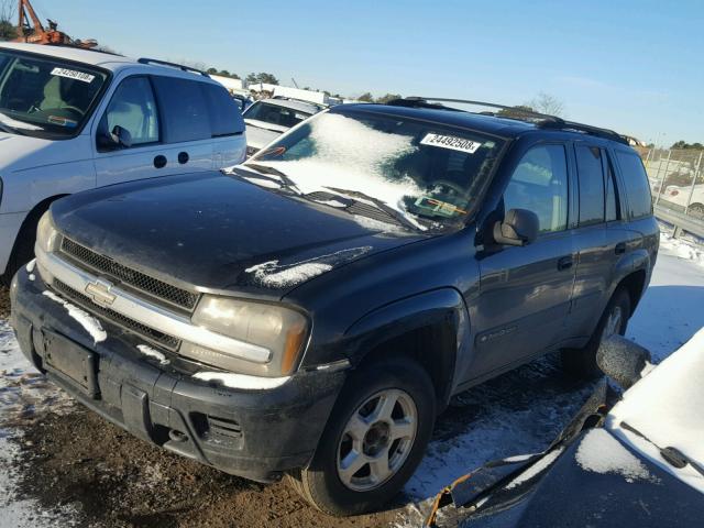 1GNDT13S832122715 - 2003 CHEVROLET TRAILBLAZE BLACK photo 2