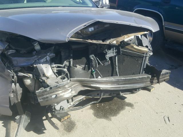 1G4HD57208U101079 - 2008 BUICK LUCERNE CX SILVER photo 9