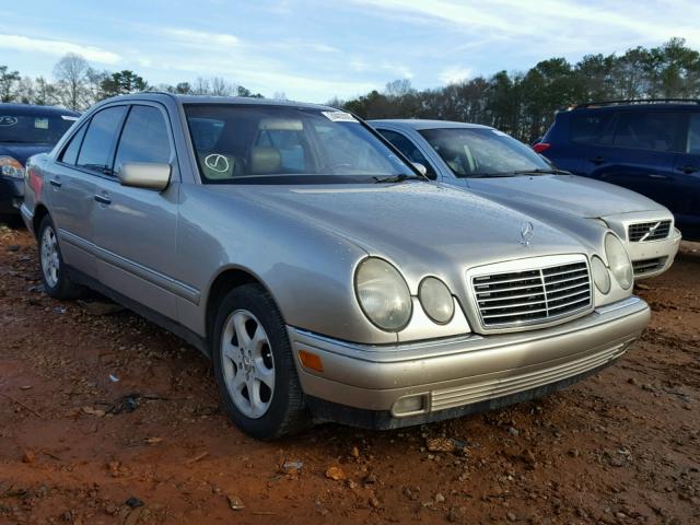 WDBJF25F8WA550964 - 1998 MERCEDES-BENZ E 300TD TAN photo 1