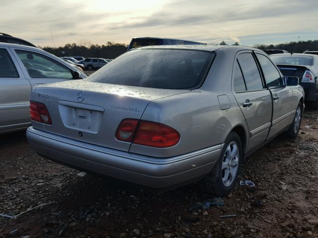 WDBJF25F8WA550964 - 1998 MERCEDES-BENZ E 300TD TAN photo 4