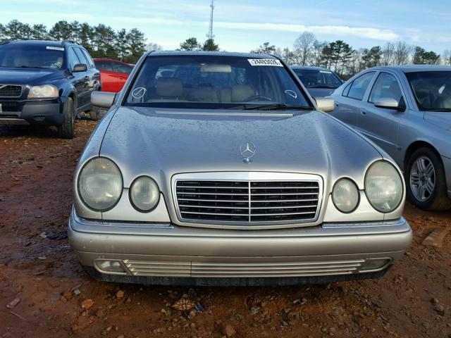 WDBJF25F8WA550964 - 1998 MERCEDES-BENZ E 300TD TAN photo 9