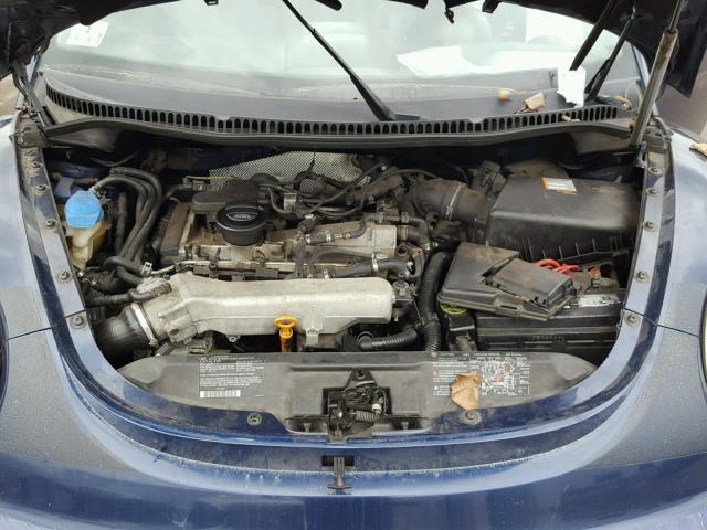 3VWCD21C03M423780 - 2003 VOLKSWAGEN NEW BEETLE 蓝色 照片 7