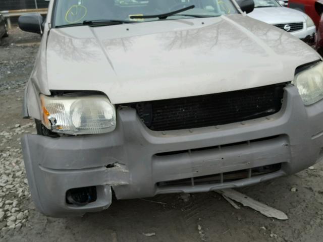 1FMCU04101KA93706 - 2001 FORD ESCAPE XLT TAN photo 9