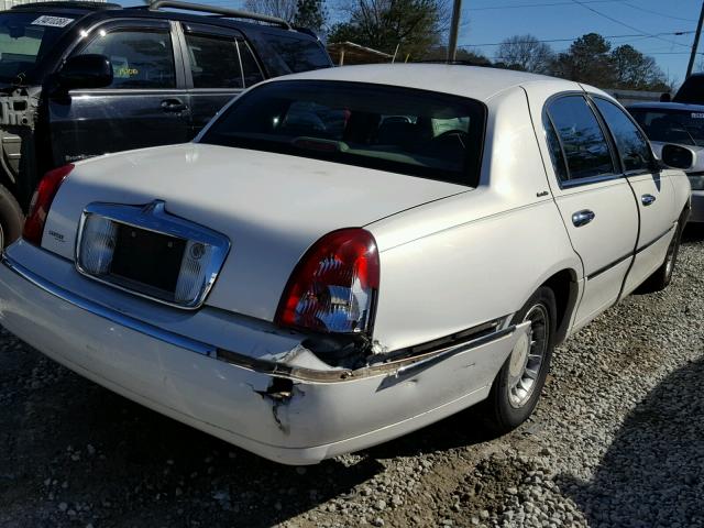 1LNHM81W91Y676096 - 2001 LINCOLN TOWN CAR E WHITE photo 4