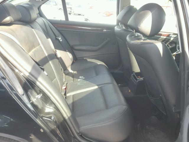 WBAEU33455PR19949 - 2005 BMW 325 XI BLACK photo 6