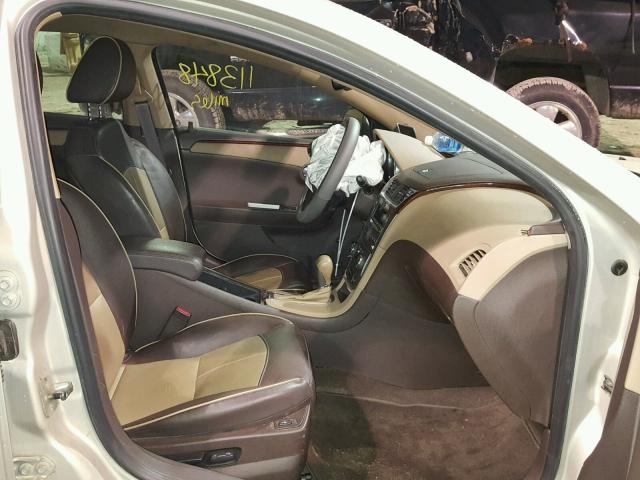 1G1ZE5EB3AF227660 - 2010 CHEVROLET MALIBU LTZ 棕色 照片 5