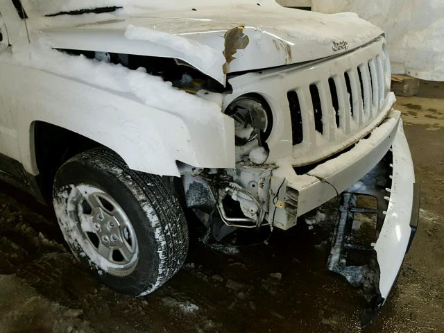 1C4NJRBB8DD203254 - 2013 JEEP PATRIOT SP WHITE photo 9