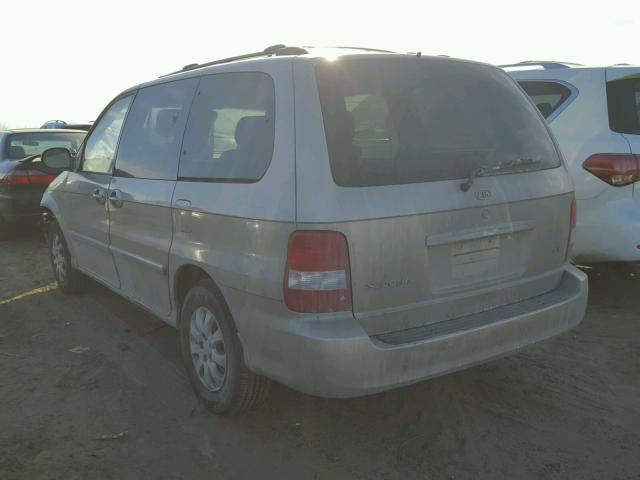 KNDUP132256704723 - 2005 KIA SEDONA EX BEIGE photo 3