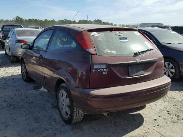 1FAFP31NX6W161436 - 2006 FORD FOCUS ZX3 MAROON photo 3