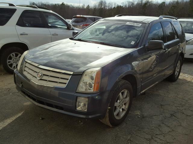 1GYEE637680121317 - 2008 CADILLAC SRX GRAY photo 2