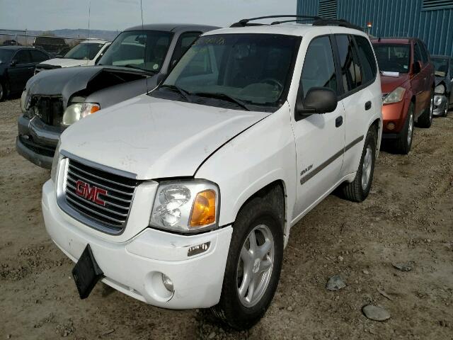 1GKDT13S962205345 - 2006 GMC ENVOY WHITE photo 2