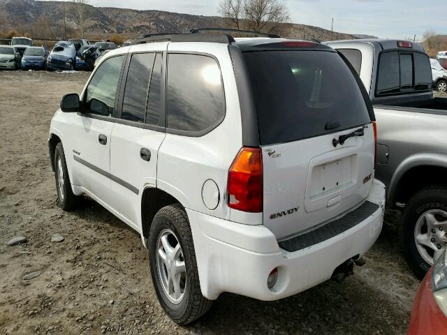 1GKDT13S962205345 - 2006 GMC ENVOY WHITE photo 3