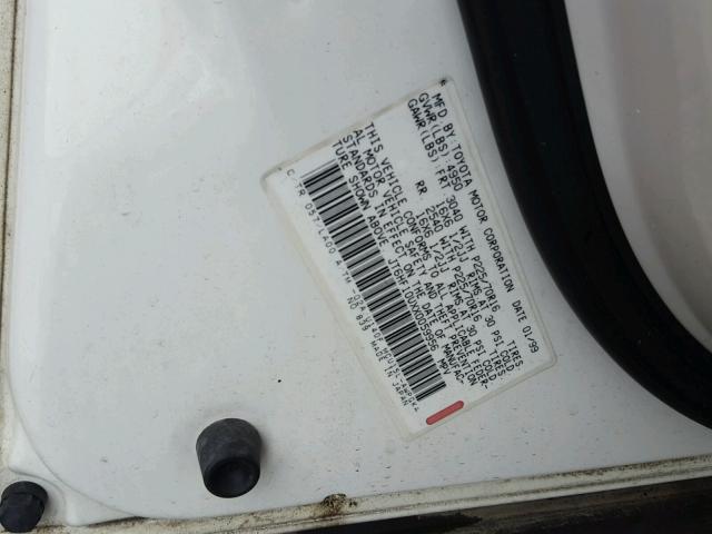 JT6HF10UXX0059956 - 1999 LEXUS RX 300 CREAM photo 10