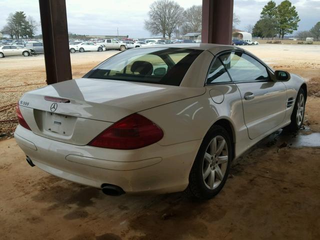 WDBSK75FX3F008048 - 2003 MERCEDES-BENZ SL 500R WHITE photo 4