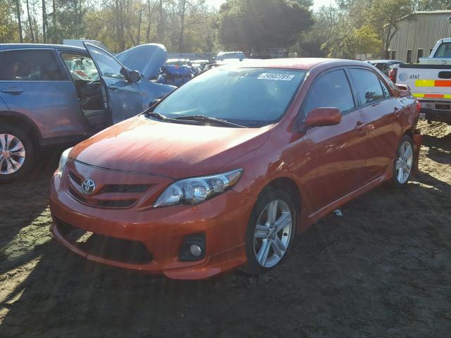 2T1BU4EE6DC093904 - 2013 TOYOTA COROLLA BA ORANGE photo 2