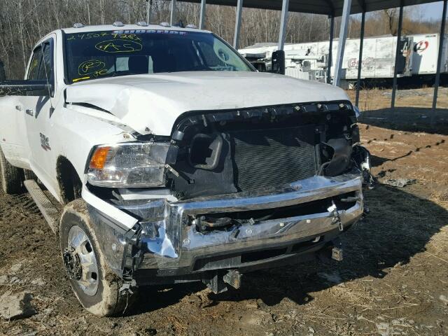 3C63RRHL2HG535187 - 2017 RAM 3500 SLT WHITE photo 9