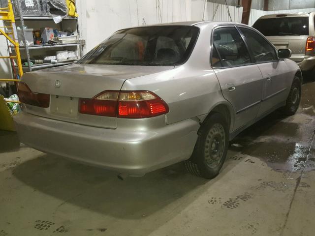 1HGCG5540WA272425 - 1998 HONDA ACCORD LX BEIGE photo 4