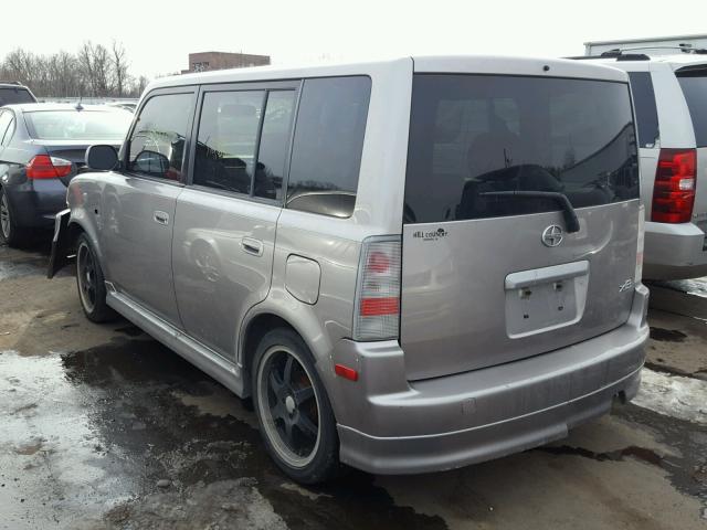 JTLKT334050175165 - 2005 TOYOTA SCION XB SILVER photo 3