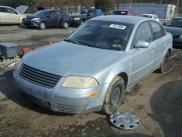 WVWMD63B13P457868 - 2003 VOLKSWAGEN PASSAT GL BLUE photo 2