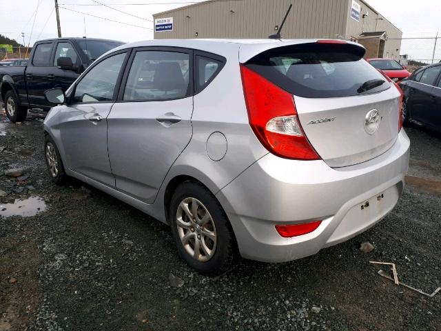 KMHCT5AE1DU108391 - 2013 HYUNDAI ACCENT GLS SILVER photo 3