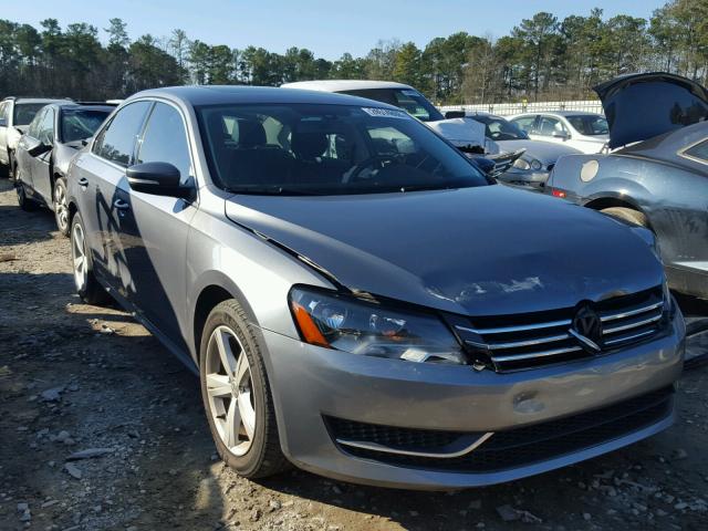 1VWBH7A38DC022848 - 2013 VOLKSWAGEN PASSAT SE GRAY photo 1