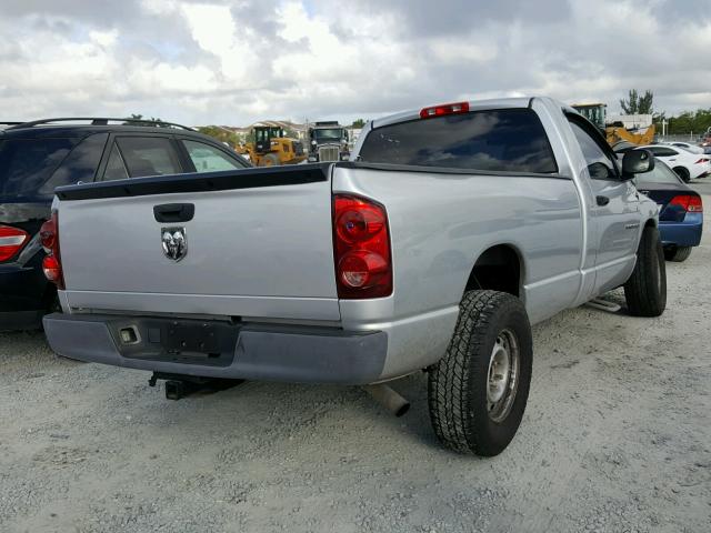 1D7HA16K07J599510 - 2007 DODGE RAM 1500 S SILVER photo 4