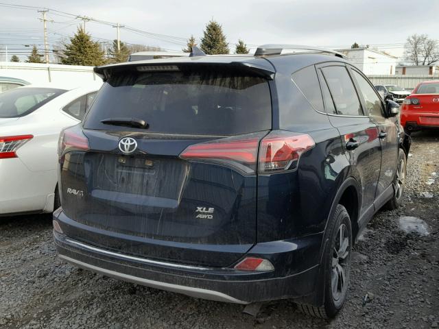 JTMRFREV2HJ121231 - 2017 TOYOTA RAV4 XLE GRAY photo 4