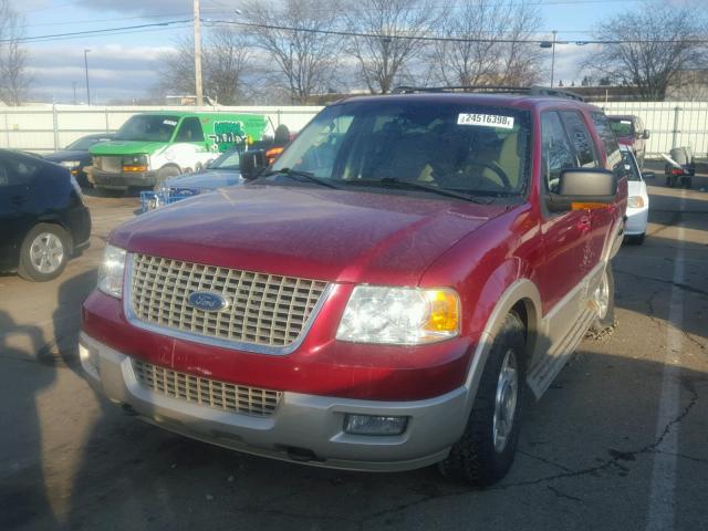 1FMFU18545LA32746 - 2005 FORD EXPEDITION RED photo 2