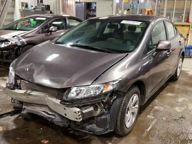 19XFB2F55DE047864 - 2013 HONDA CIVIC LX GRAY photo 2